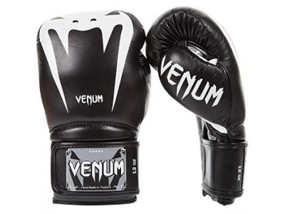 Боксерские перчатки VENUM
